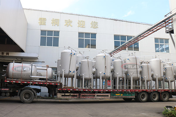 霍桐儀器產(chǎn)能繼續(xù)擴(kuò)大,業(yè)務(wù)向前邁進(jìn)一大步!一大批不銹鋼高壓儲(chǔ)罐、高壓反應(yīng)釜完工發(fā)貨!新聞主圖